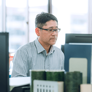 先輩社員の福島さん