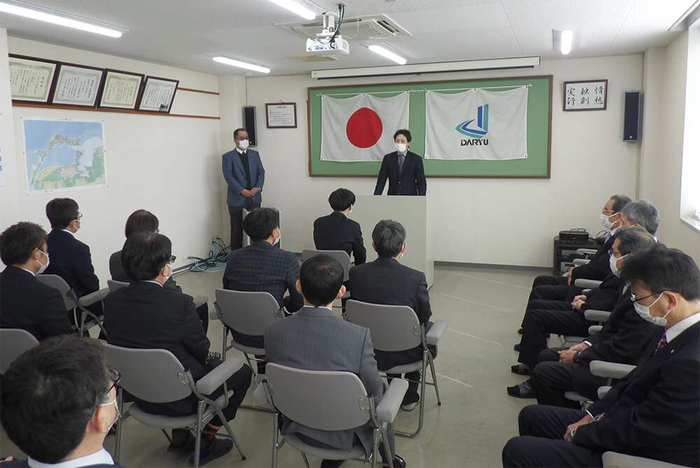 入社式の様子